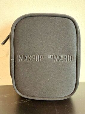 Makeup By Mario Black Handle Mini Brush Set with White-Tip Bristles